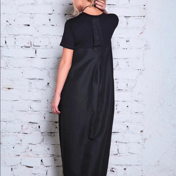 Black Maxi Linen Dress Plus size - Picture 2 of 10